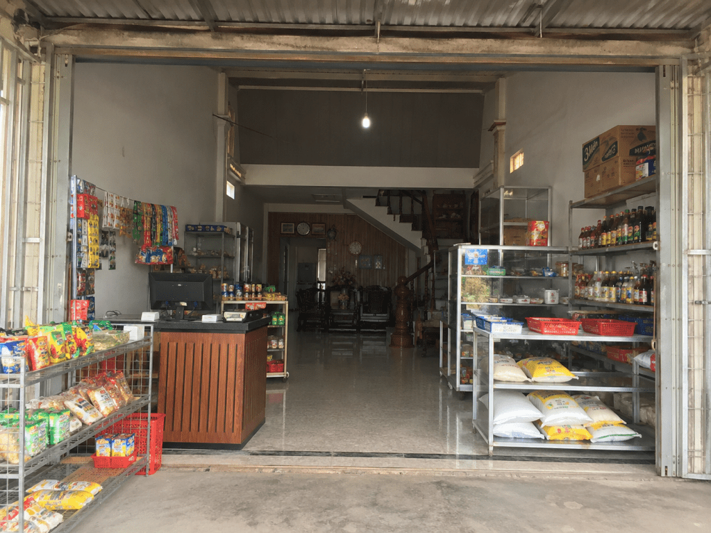 những mẫu cửa hàng tạp hóa nông thôn